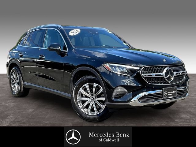 Used 2026 Mercedes-Benz GLC 300 4MATIC image 1