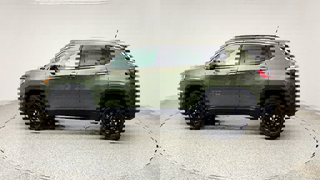 Used 2021 Jeep Compass Latitude w/ Convenience Group image 8