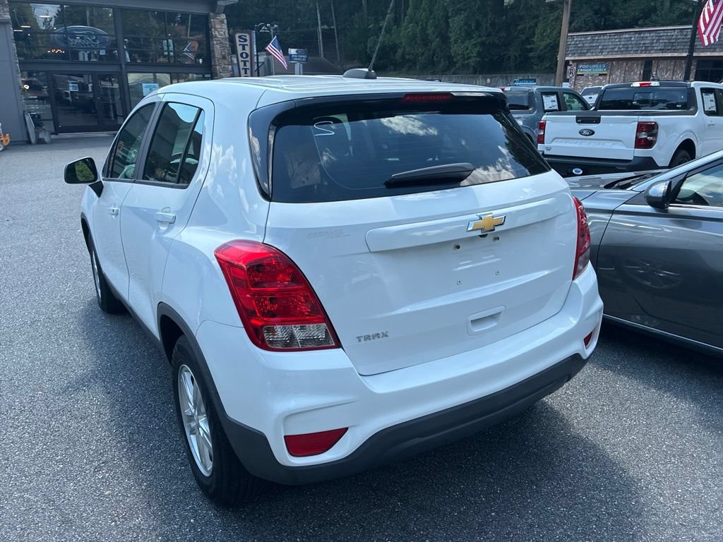 Used 2019 Chevrolet Trax LS FWD image 8