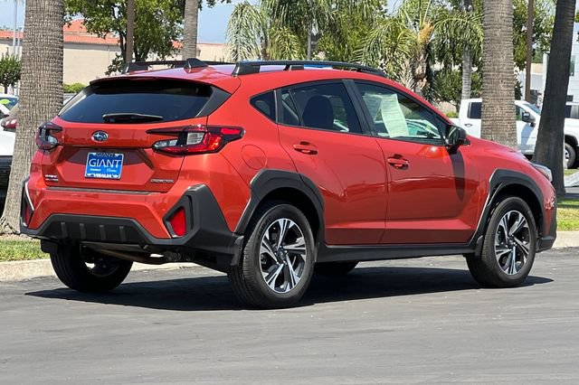 Used 2024 Subaru Crosstrek 2.0i Premium AWD/4WD image 4