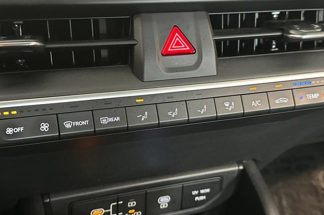 Used 2025 Kia K4 FWD image 22
