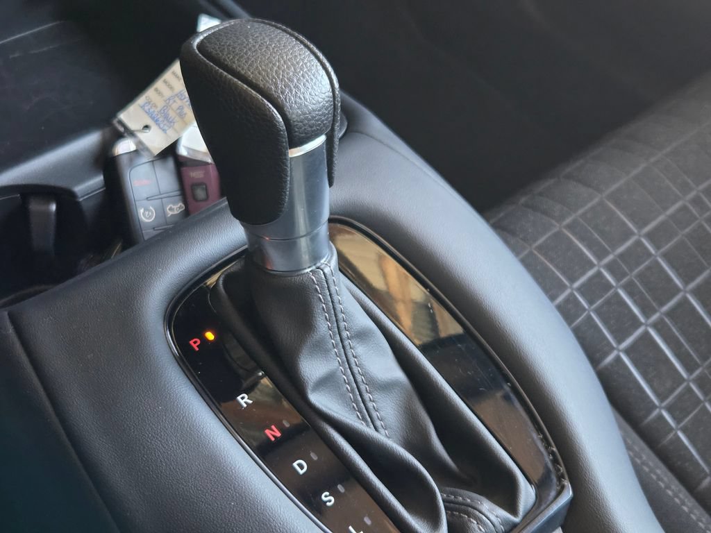 Used 2024 Honda HR-V LX image 5