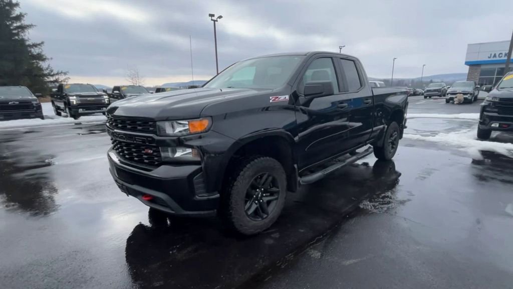 Used 2020 Chevrolet Silverado 1500 Custom Trail Boss w/ Custom Convenience Package image 4