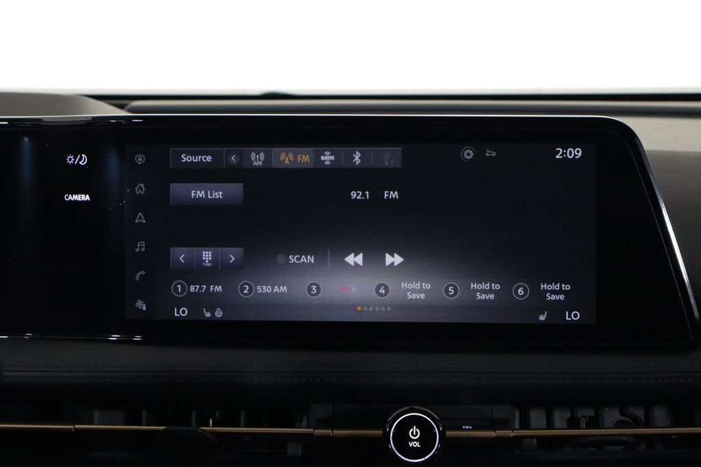 Used 2023 Nissan Ariya FWD image 28
