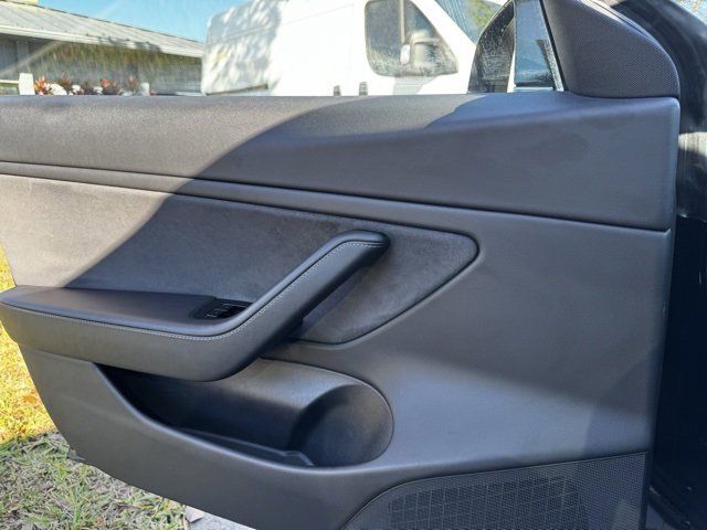 Used 2018 Tesla Model 3 Mid Range image 27