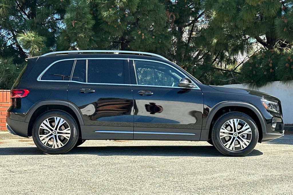 Certified 2026 Mercedes-Benz GLB 250 image 3