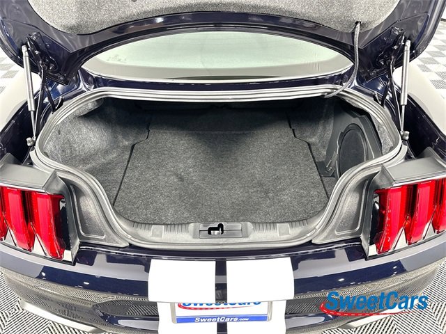 Used 2021 Ford Mustang Shelby GT500 w/ Technology Package image 41