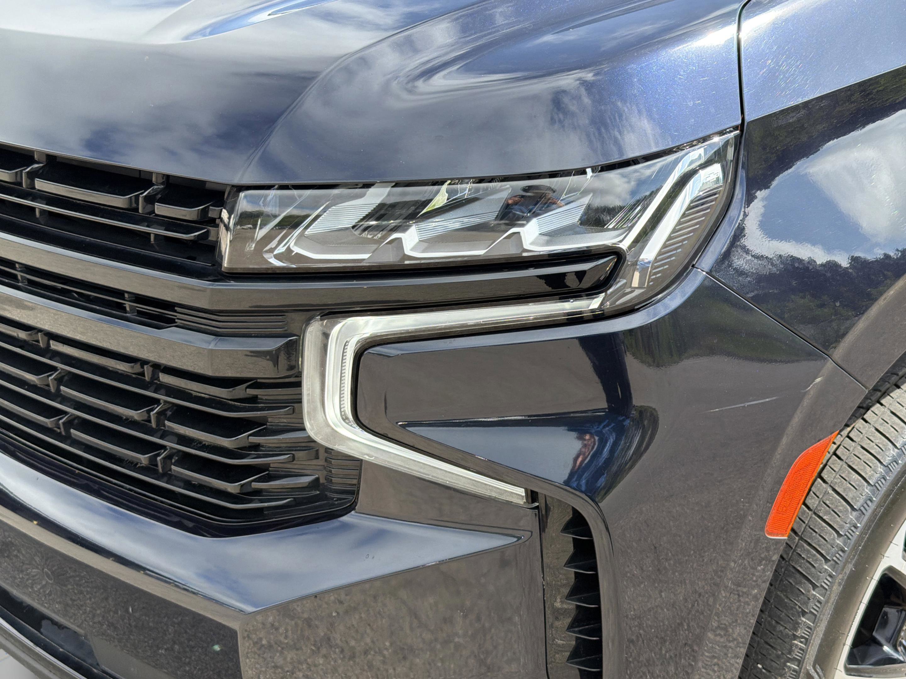 Used 2023 Chevrolet Suburban RST image 10