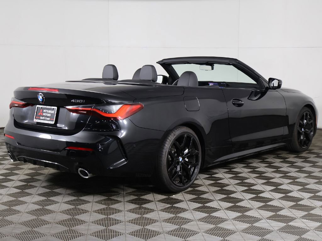 Used 2025 BMW 430i Convertible RWD image 10