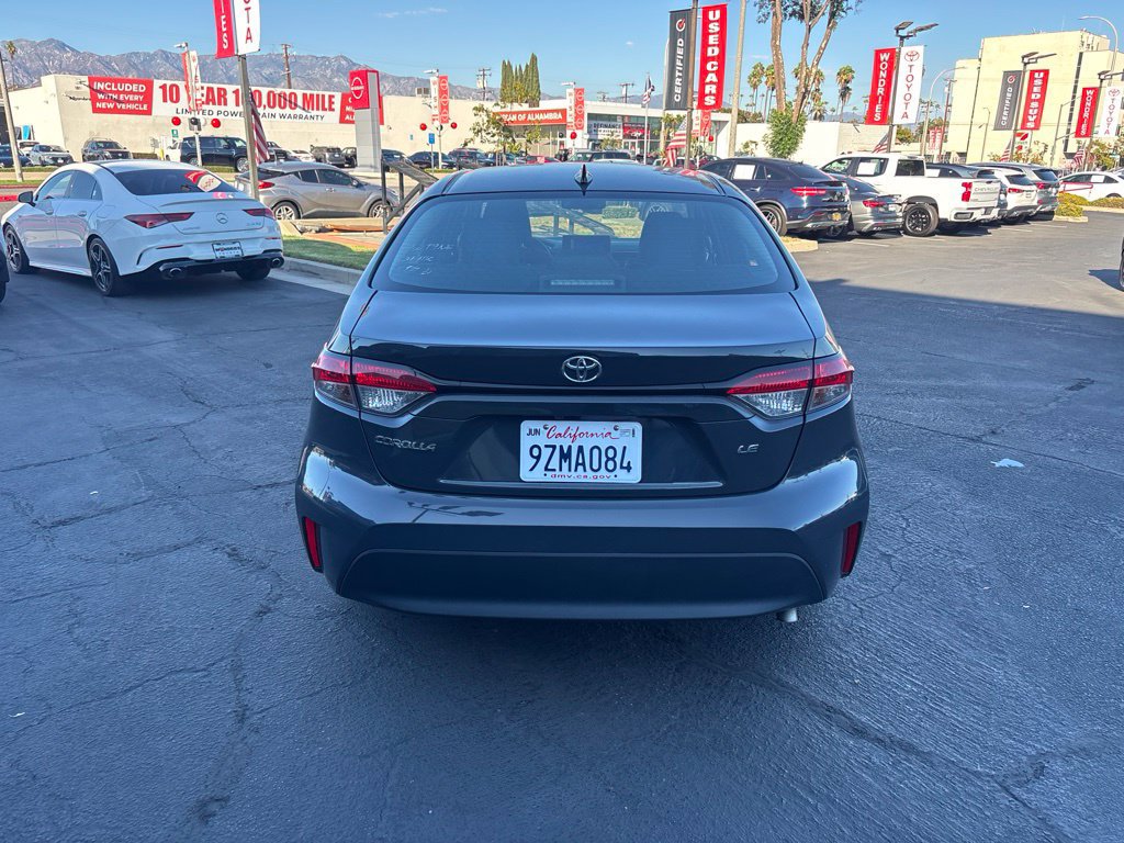 Used 2024 Toyota Corolla LE FWD image 5