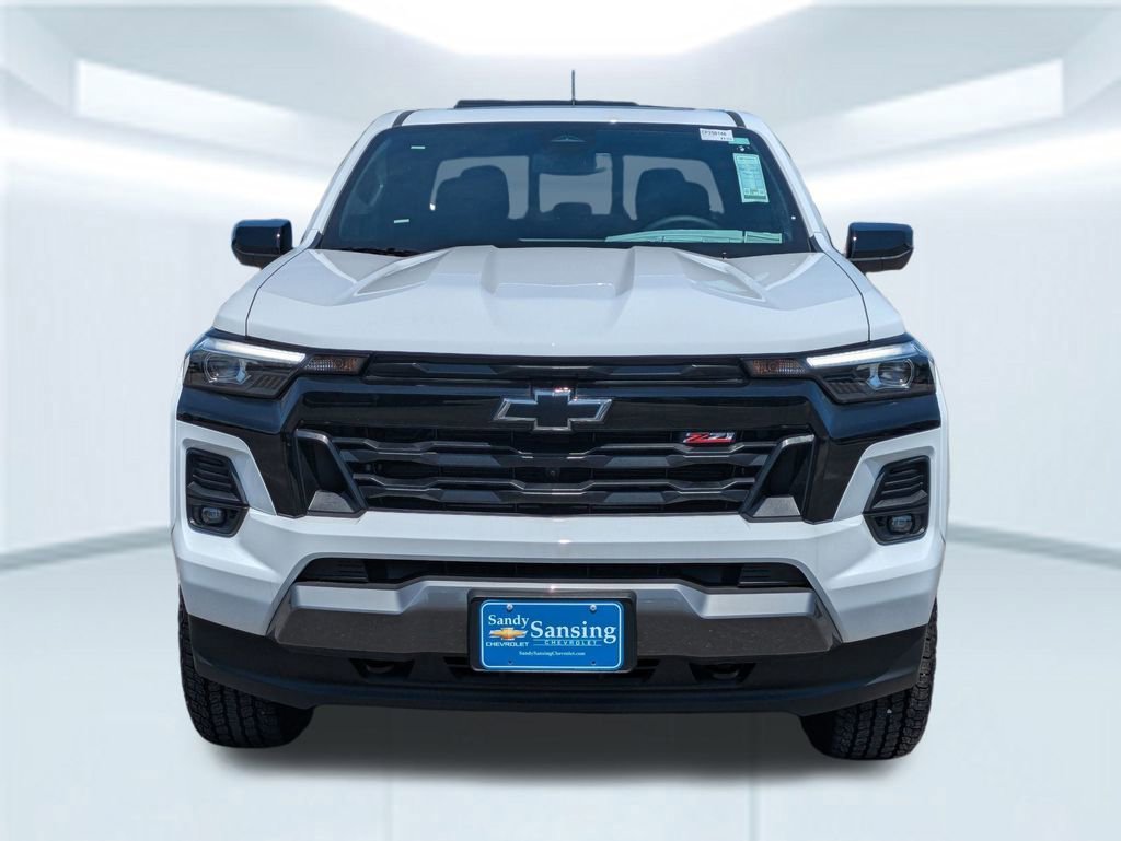 New 2025 Chevrolet Colorado Z71 w/ Midnight Edition image 11