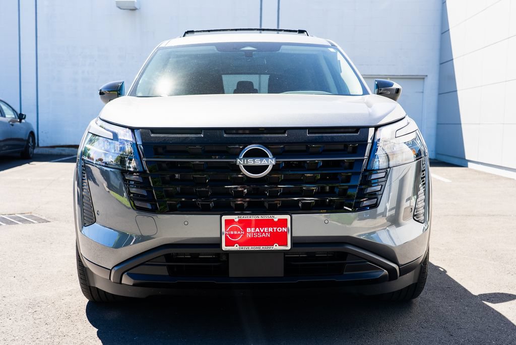 Used 2026 Nissan Pathfinder SV w/ Cargo Package AWD/4WD image 2