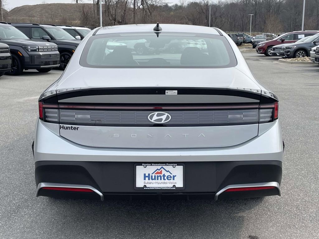 Certified 2025 Hyundai Sonata SE image 26