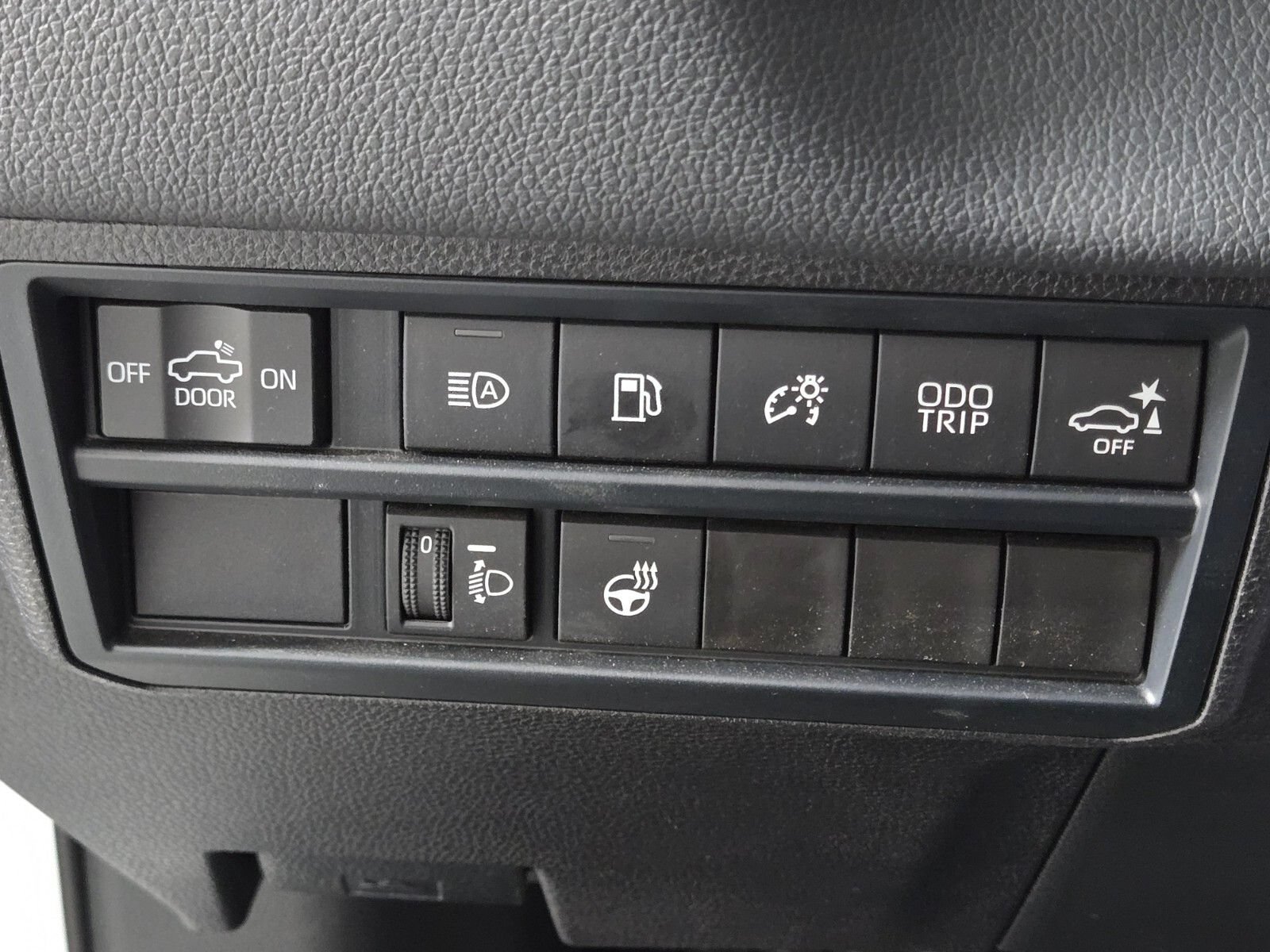 Used 2025 Toyota Tundra Limited w/ TRD Off-Road Package AWD/4WD image 26