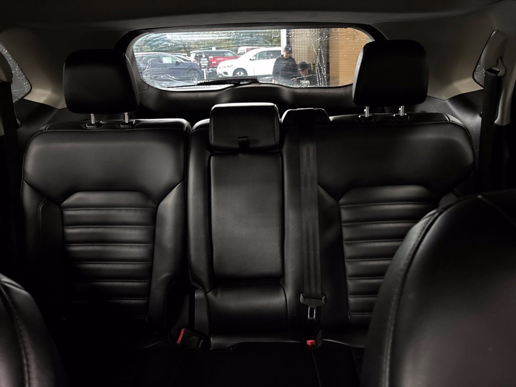 Used 2024 Ford Edge SEL AWD/4WD image 19