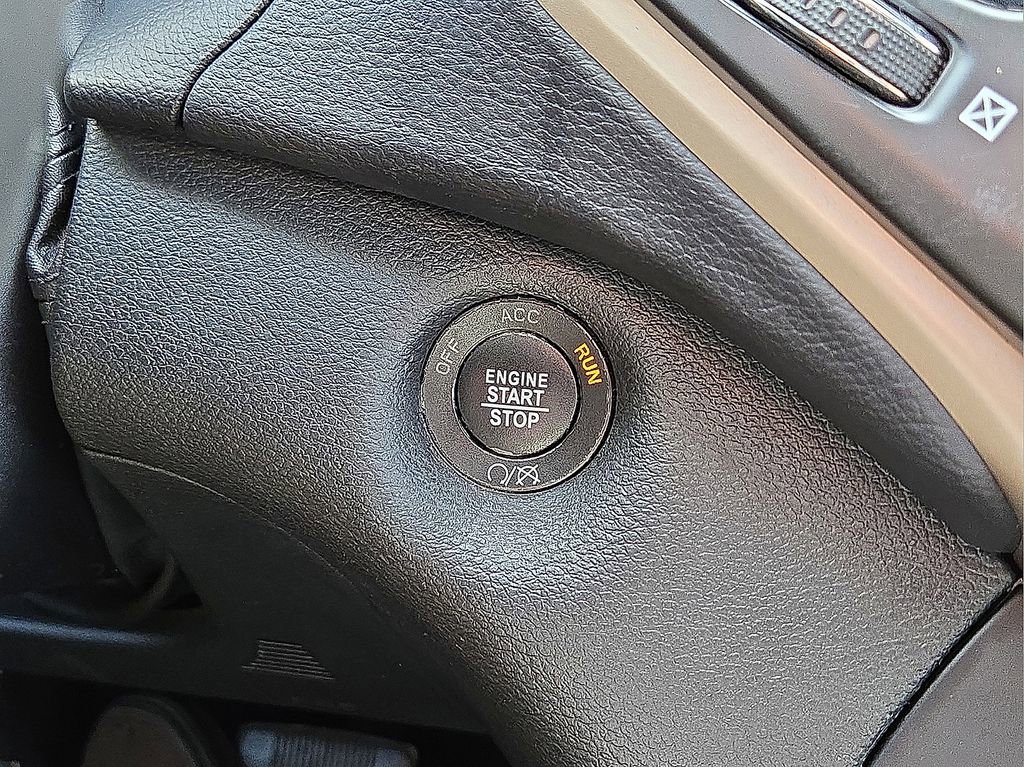 Used 2016 Jeep Cherokee High Altitude image 31