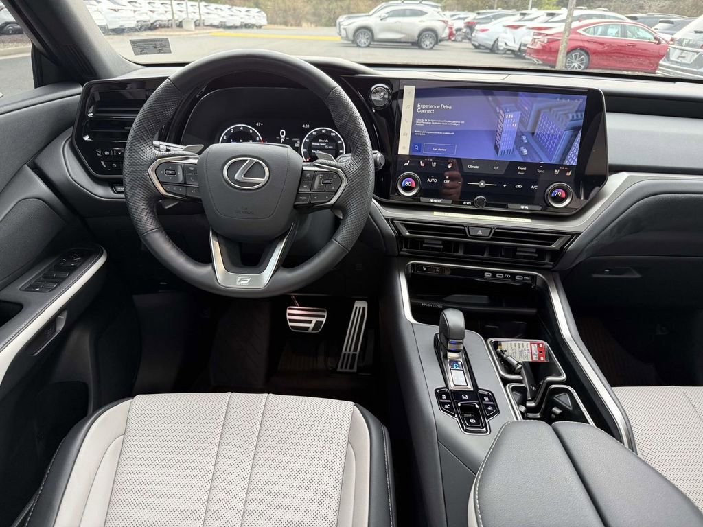 Used 2025 Lexus TX 350 AWD w/ Technology Package image 8