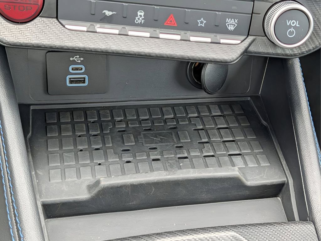 Used 2024 Ford Mustang Dark Horse image 25