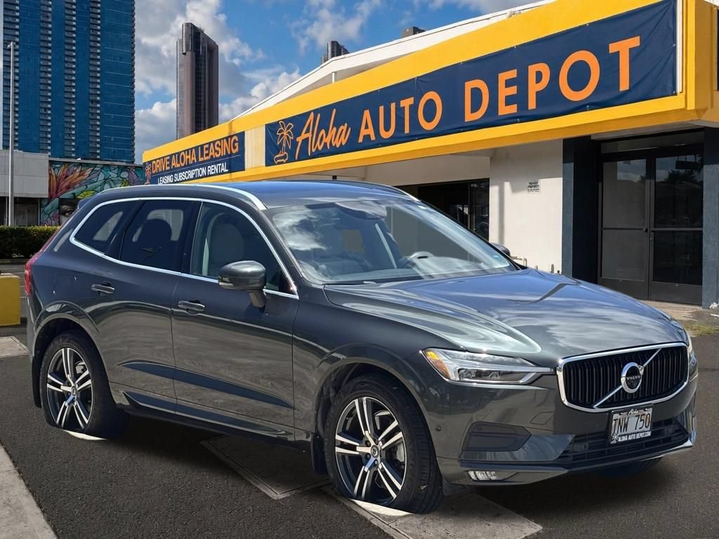 Used 2018 Volvo XC60 T6 Momentum w/ Convenience Package AWD/4WD image 6