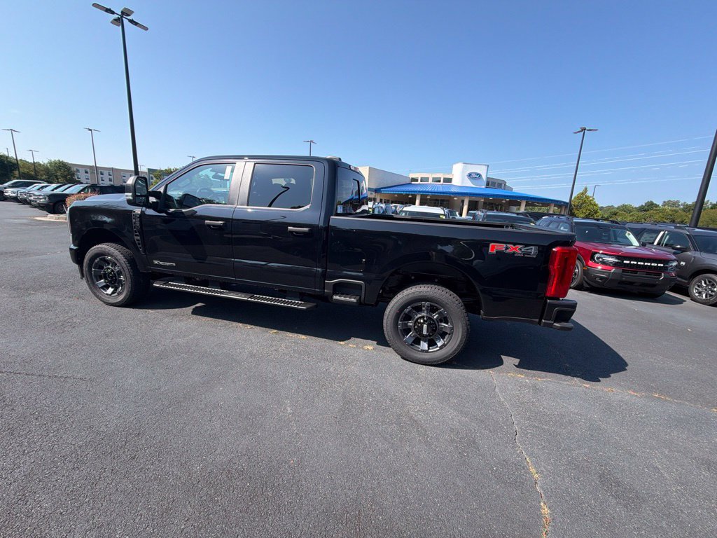 New 2026 Ford F250 XL w/ STX Appearance Package AWD/4WD image 18