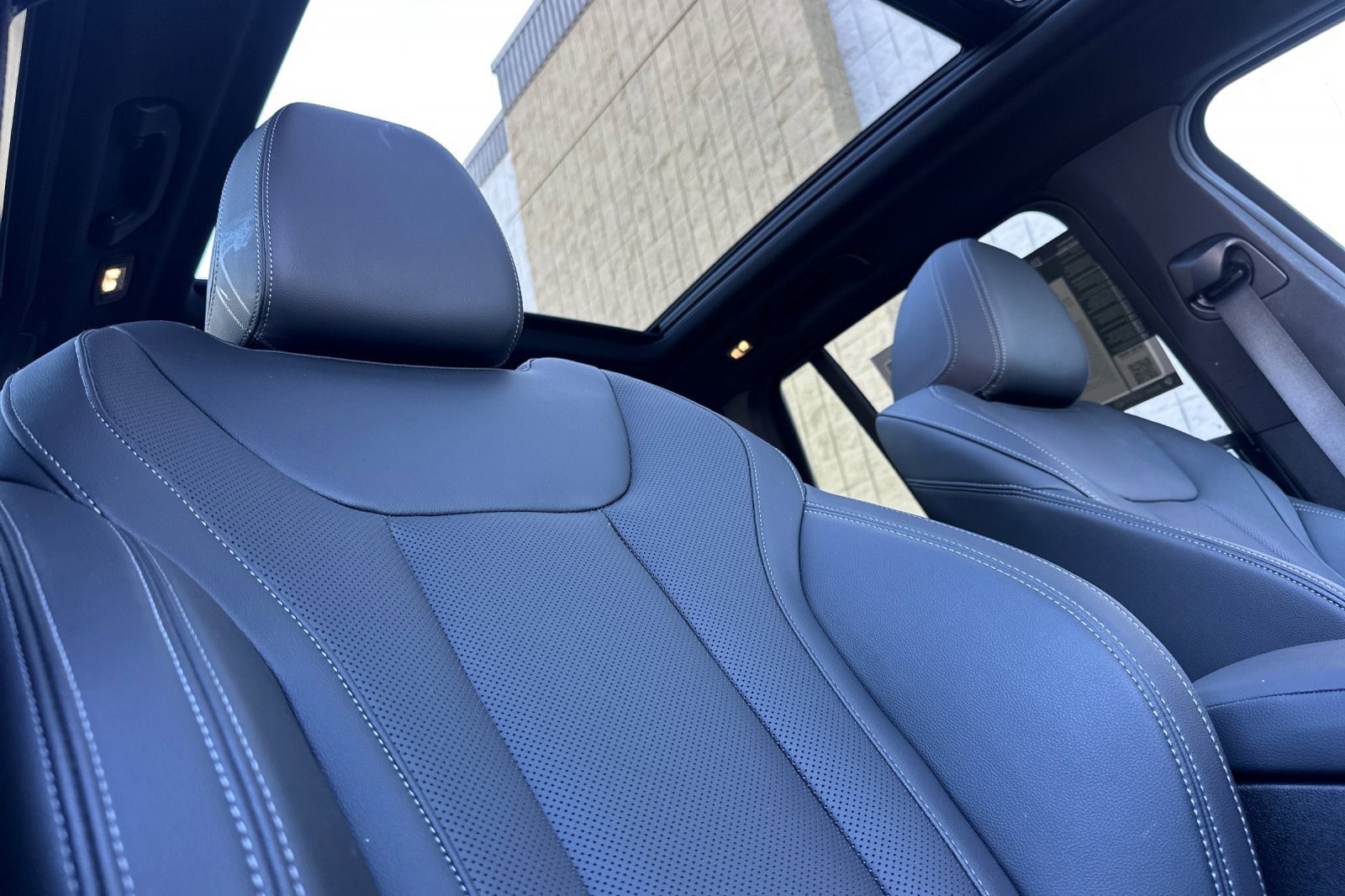 Used 2024 BMW X3 xDrive30i w/ Premium Package image 21