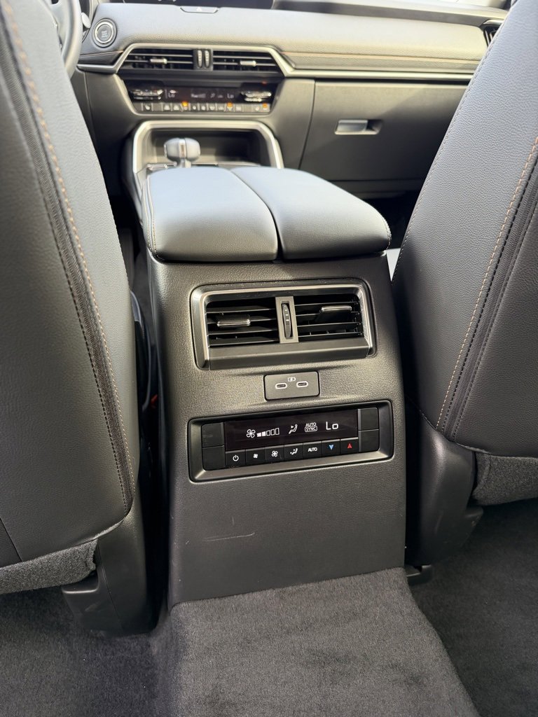 Used 2024 MAZDA CX-90 3.3 Turbo w/ Preferred Package image 28