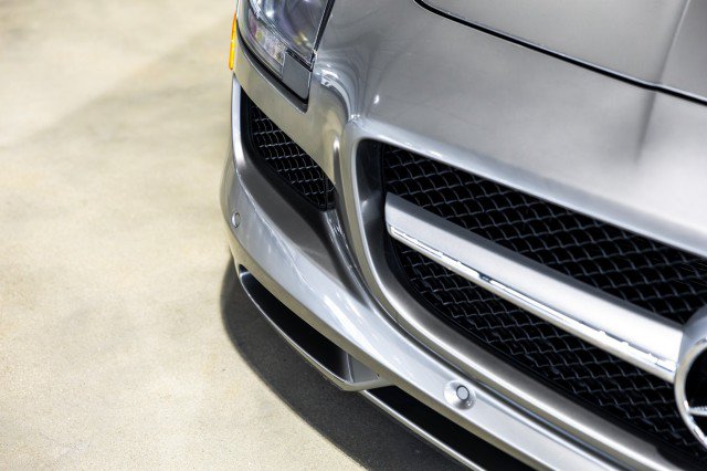 Used 2011 Mercedes-Benz SLS AMG Coupe image 11