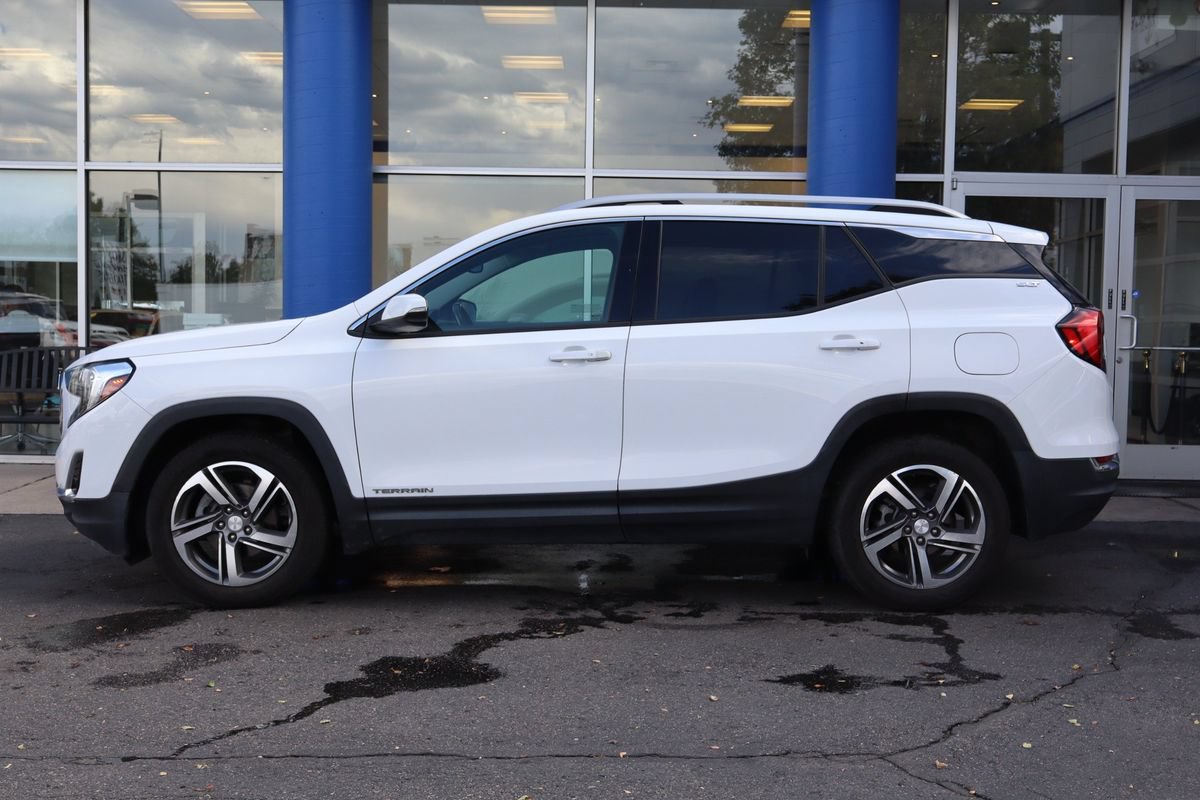 Used 2020 GMC Terrain SLT AWD/4WD image 2