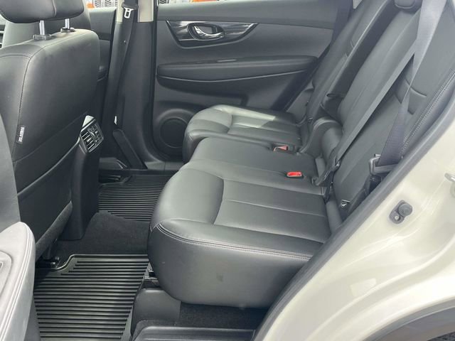 Used 2018 Nissan Rogue SL w/ Premium Package AWD/4WD image 15