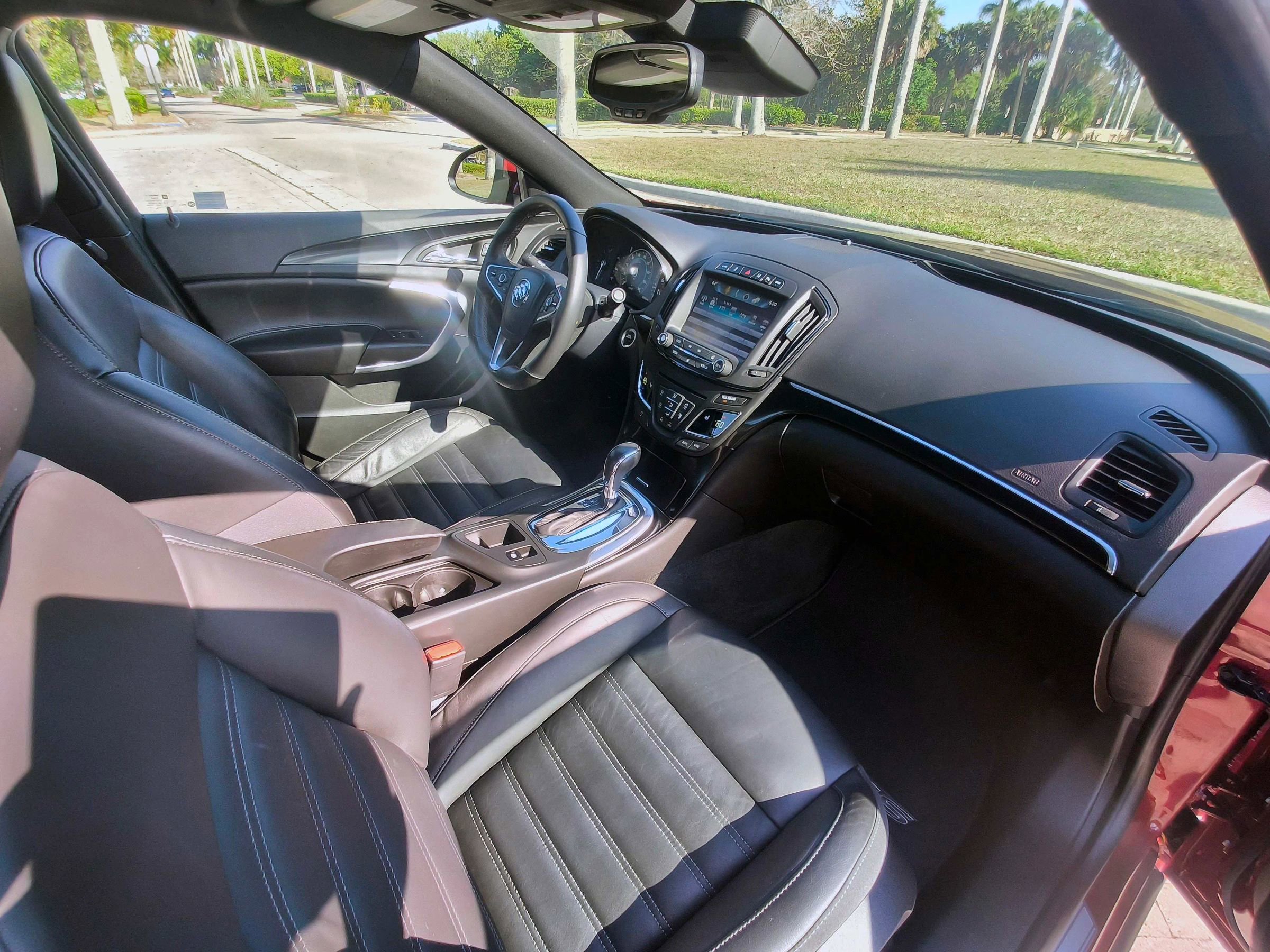 Used 2017 Buick Regal GS w/ Driver Confidence Package #1 image 39