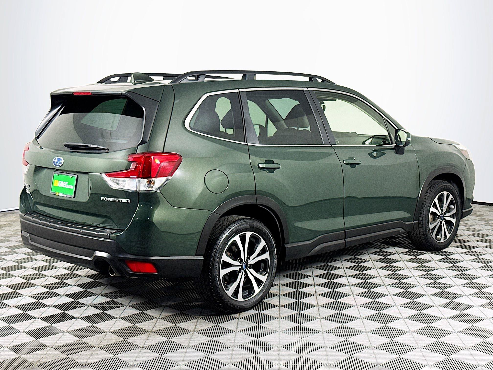 Used 2023 Subaru Forester Limited w/ Popular Package #2 AWD/4WD image 8