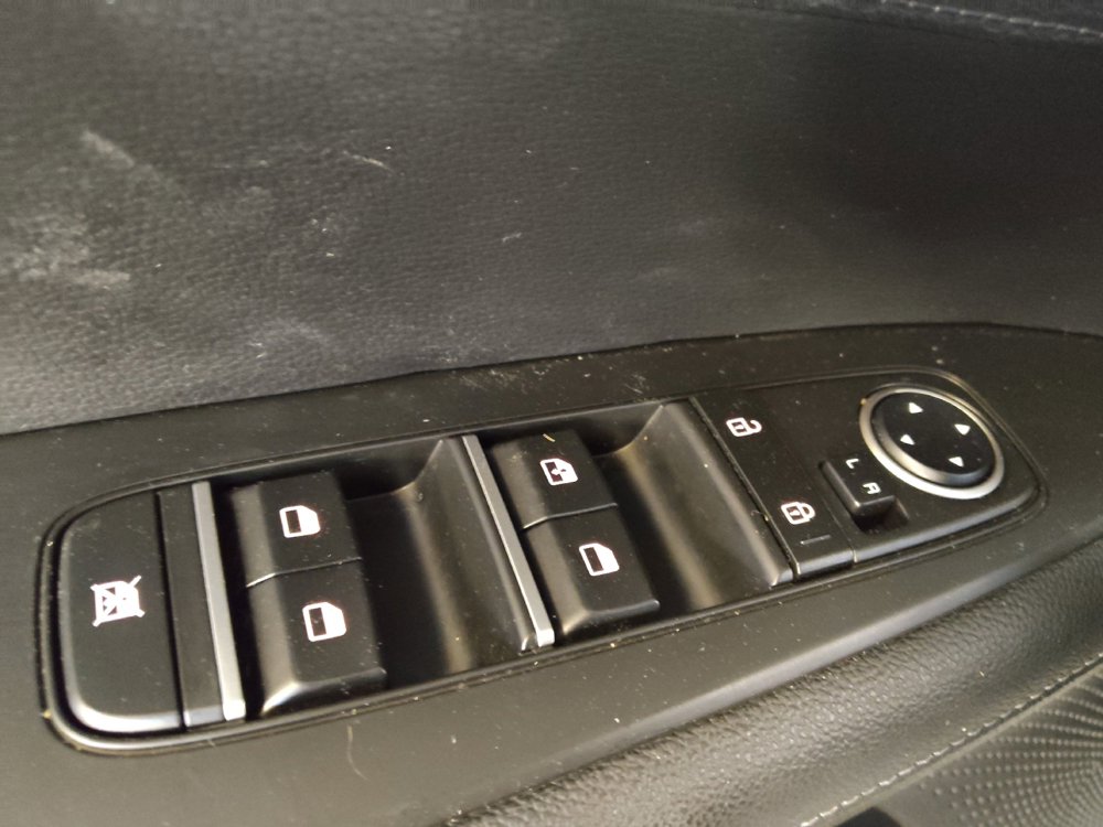 Used 2023 Kia Forte GT-Line w/ GT-Line Premium Package image 27