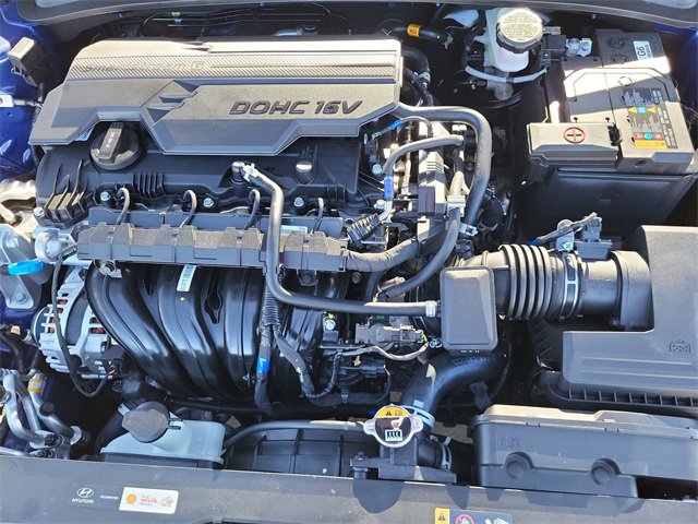 Certified 2025 Hyundai Elantra Sport image 27