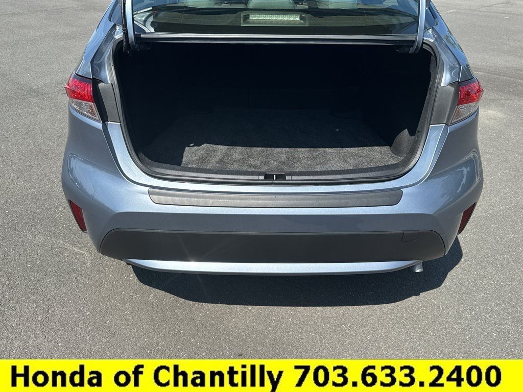 Used 2021 Toyota Corolla LE w/ Carpet Mat Package (TMS) FWD image 27