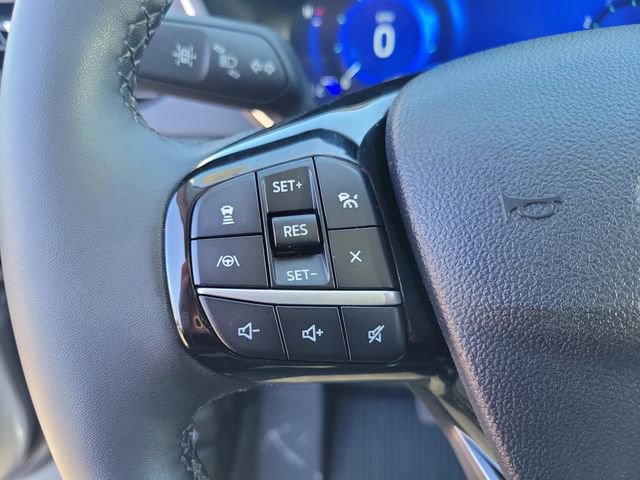 Certified 2022 Ford Escape Titanium w/ Class II Trailer Tow Package image 18