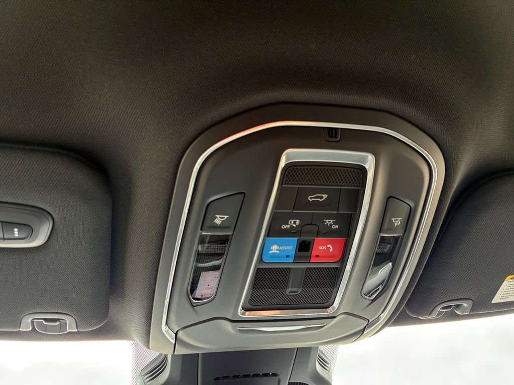 New 2026 Jeep Cherokee Limited AWD/4WD image 25