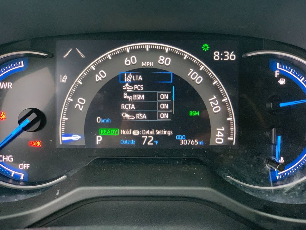 Used 2025 Toyota RAV4 XLE image 30