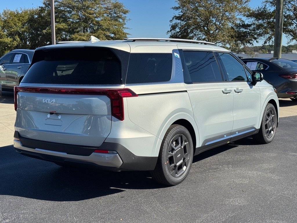 New 2026 Kia Carnival SX image 3