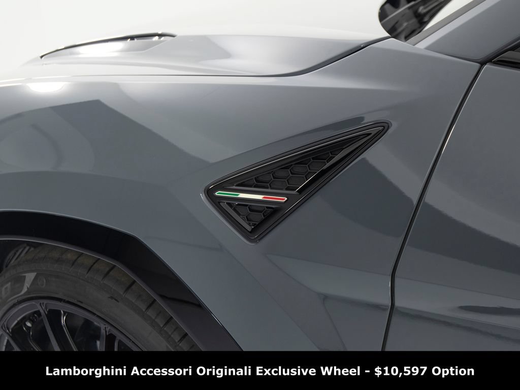 Used 2024 Lamborghini Urus S AWD/4WD image 46