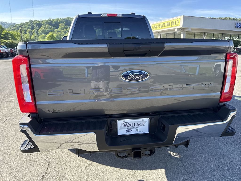 New 2026 Ford F250 XLT AWD/4WD image 5