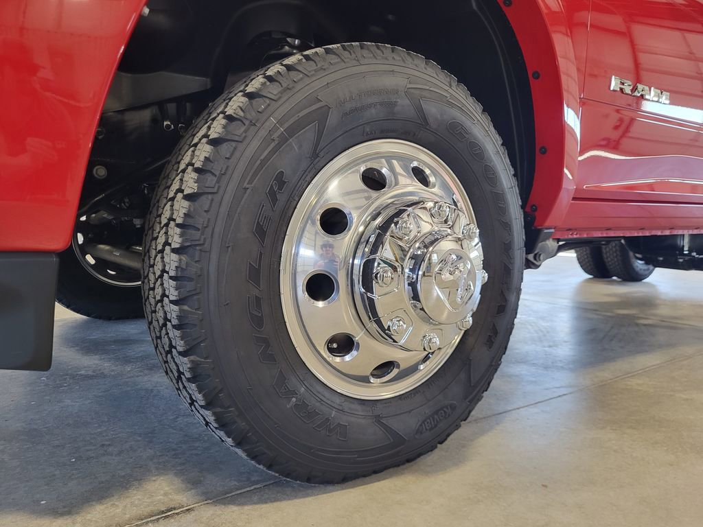 New 2026 RAM 3500 Big Horn w/ Laramie Trim Package image 10