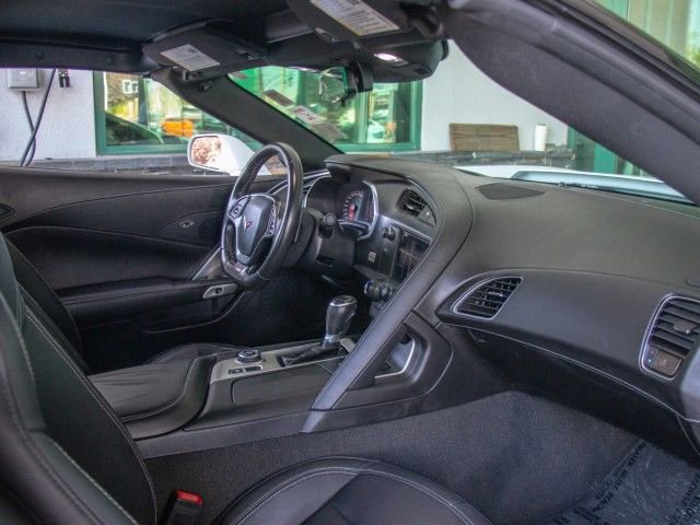 Used 2016 Chevrolet Corvette Z06 w/ Chrome Badge Package image 16