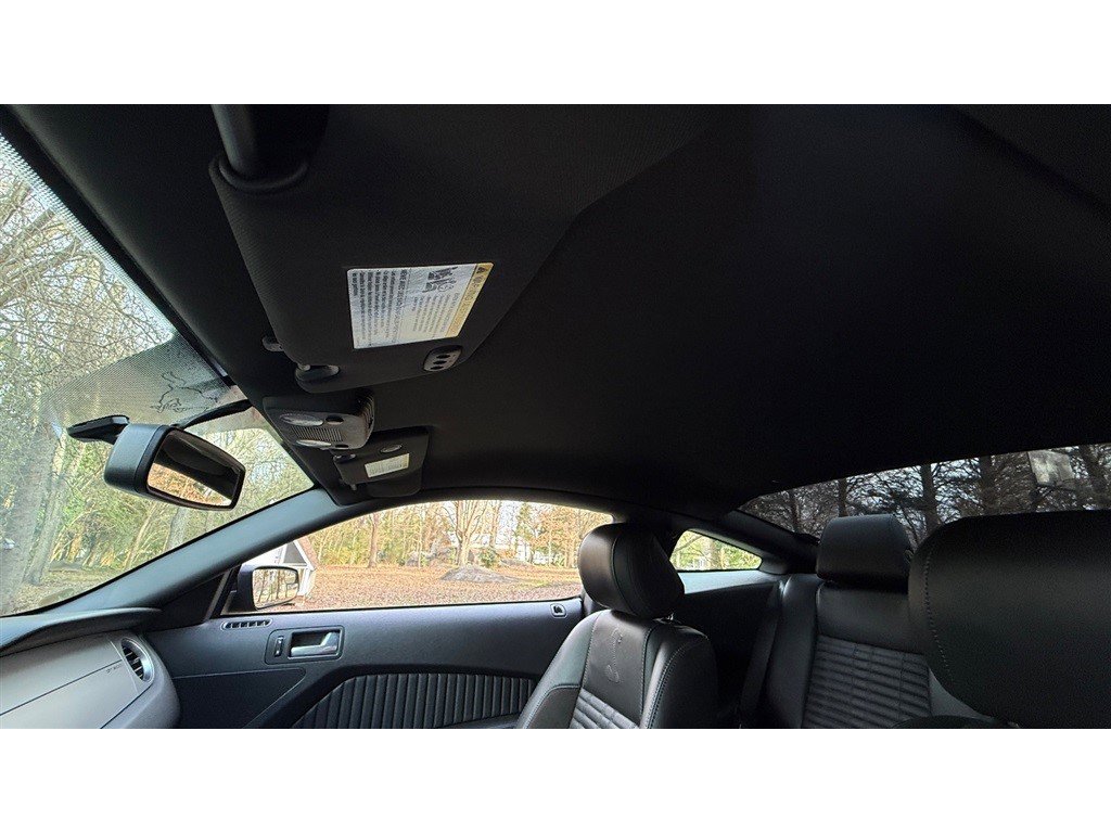 Used 2013 Ford Mustang Shelby GT500 RWD image 64