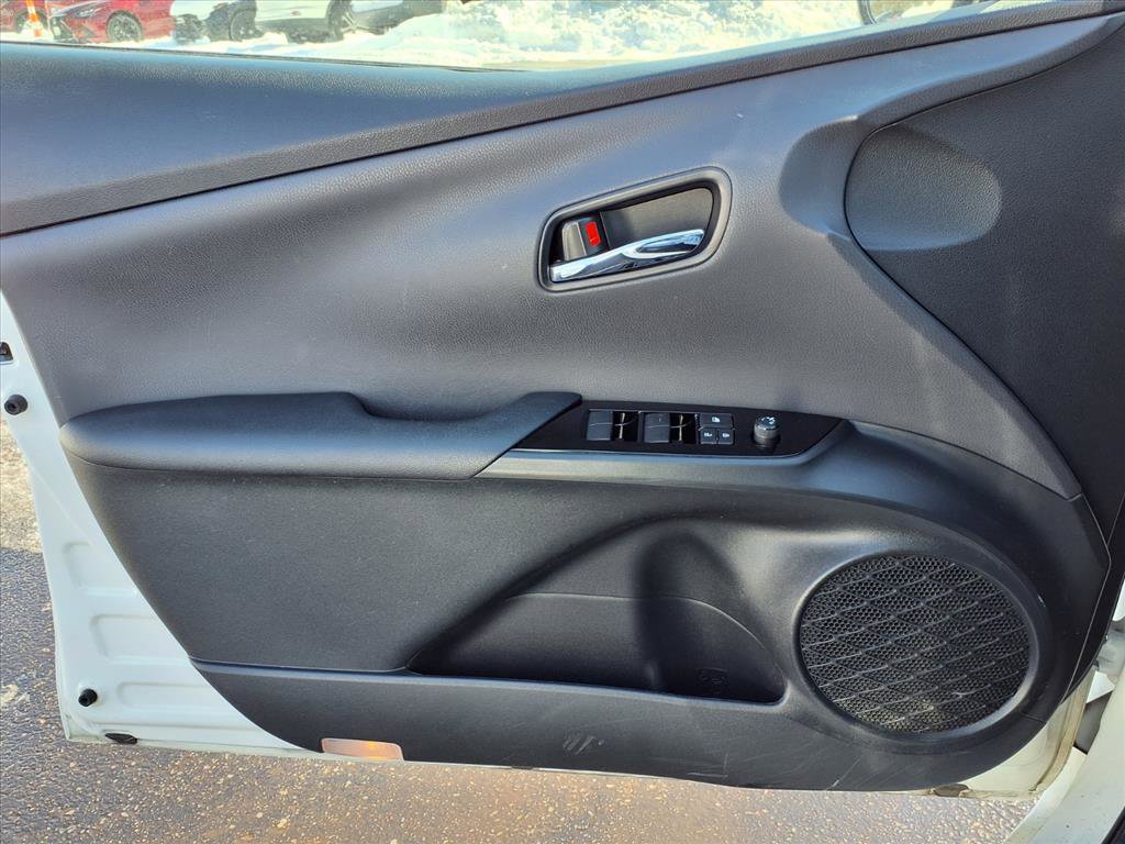 Used 2021 Toyota Prius LE image 20