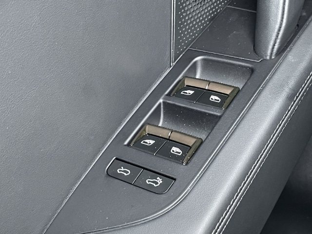New 2026 Porsche Cayenne S AWD/4WD image 38