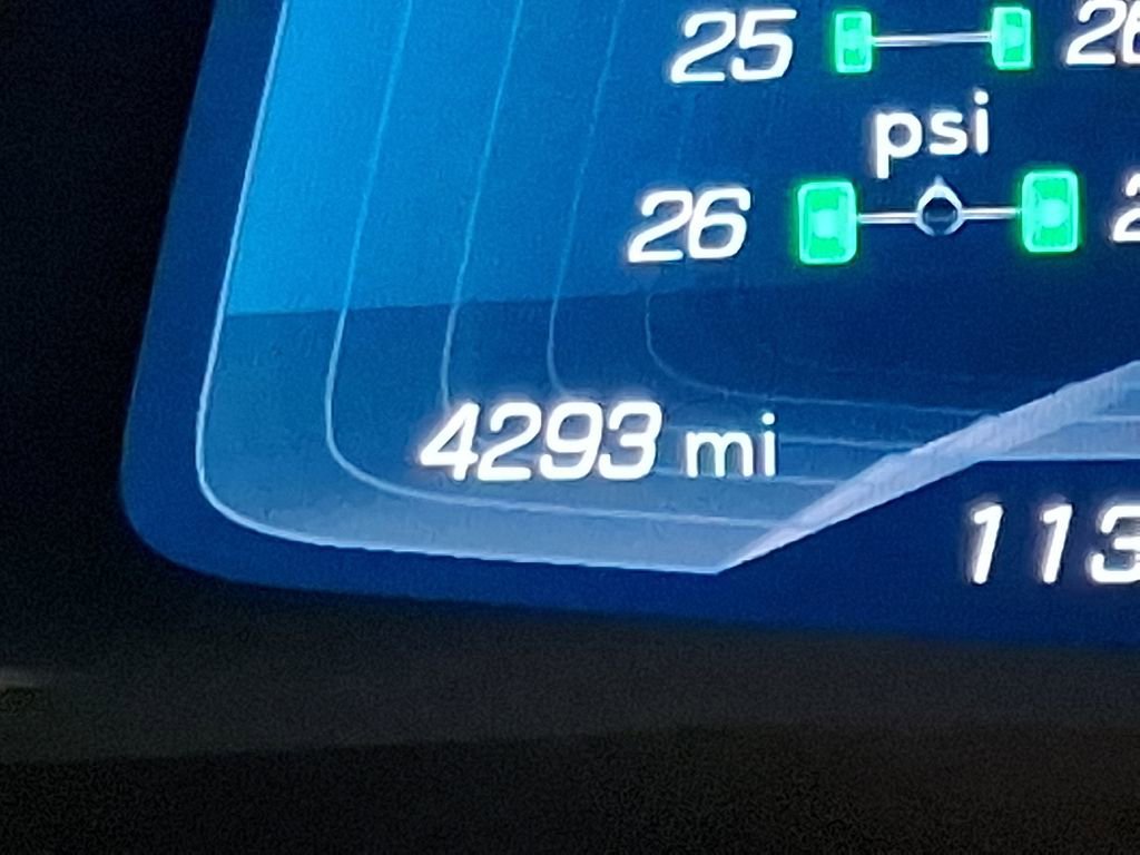 Used 2024 Chevrolet Corvette Stingray Preferred Cpe w/ 2LT image 21