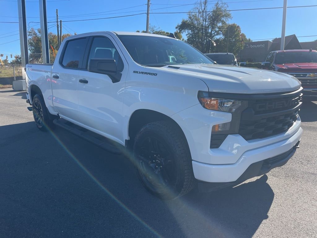Used 2025 Chevrolet Silverado 1500 Custom w/ Turbomax Blackout Package image 7