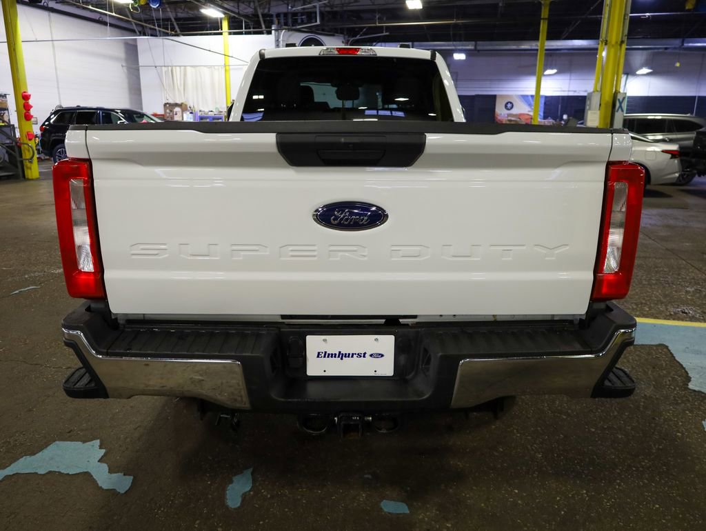 Used 2024 Ford F350 XLT w/ FX4 Off-Road Package image 5