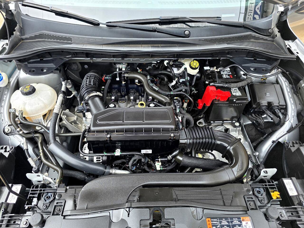 Used 2024 Ford Escape Active image 28
