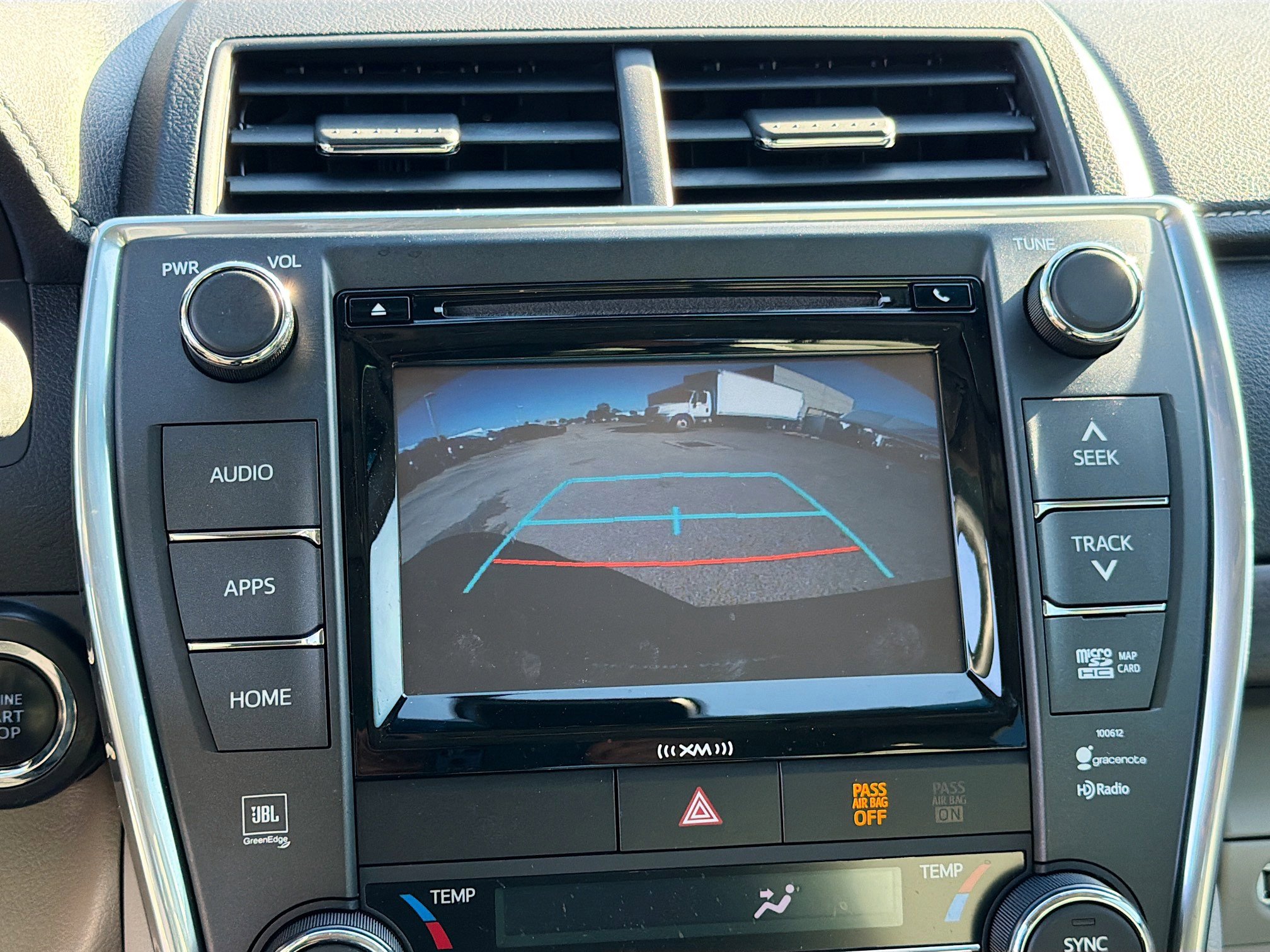 Used 2017 Toyota Camry XLE w/ Moonroof Package image 30